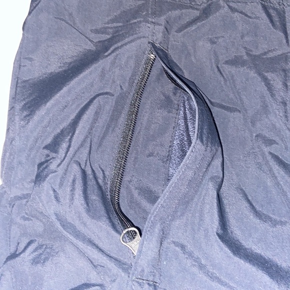 Columbia black medium weight coat size M - Picture 5 of 12